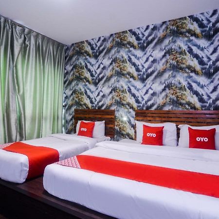 Oyo 1119 Memoire Express Hotel Kuching Exteriér fotografie
