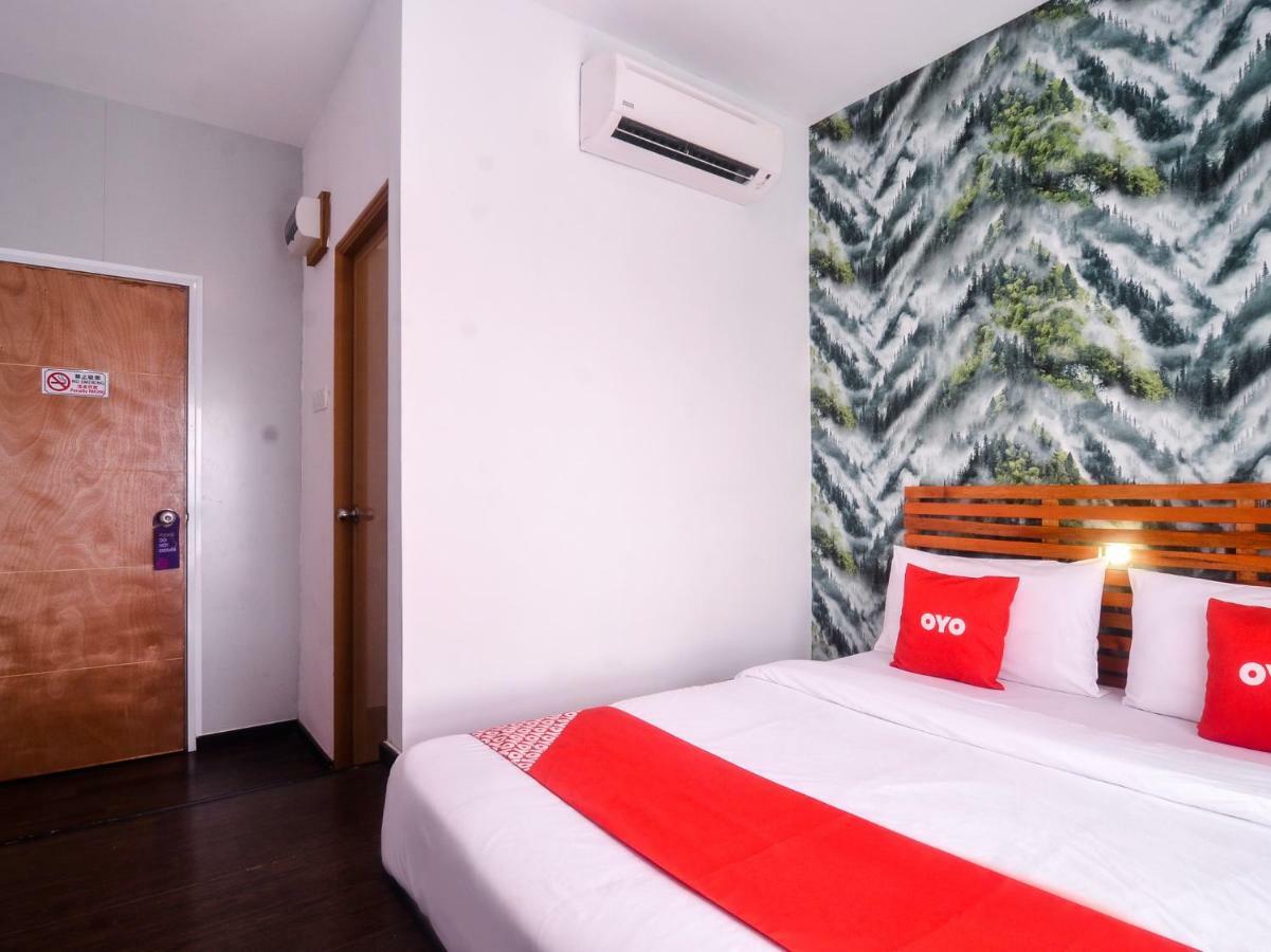 Oyo 1119 Memoire Express Hotel Kuching Exteriér fotografie