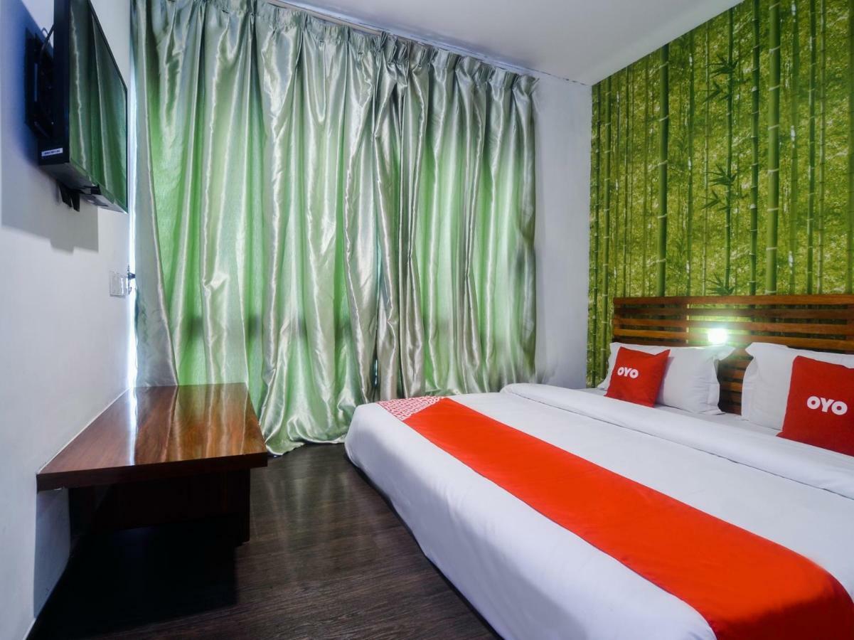 Oyo 1119 Memoire Express Hotel Kuching Exteriér fotografie