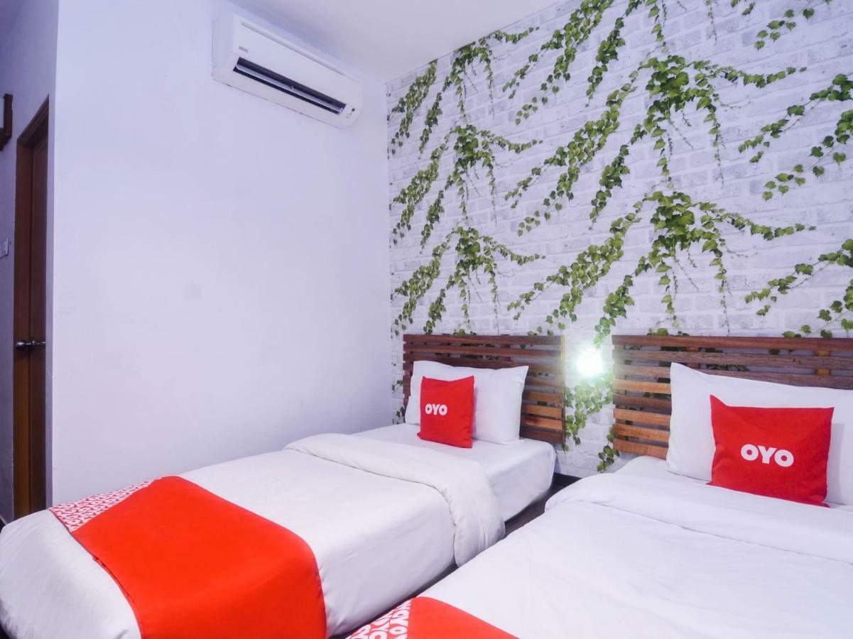 Oyo 1119 Memoire Express Hotel Kuching Exteriér fotografie
