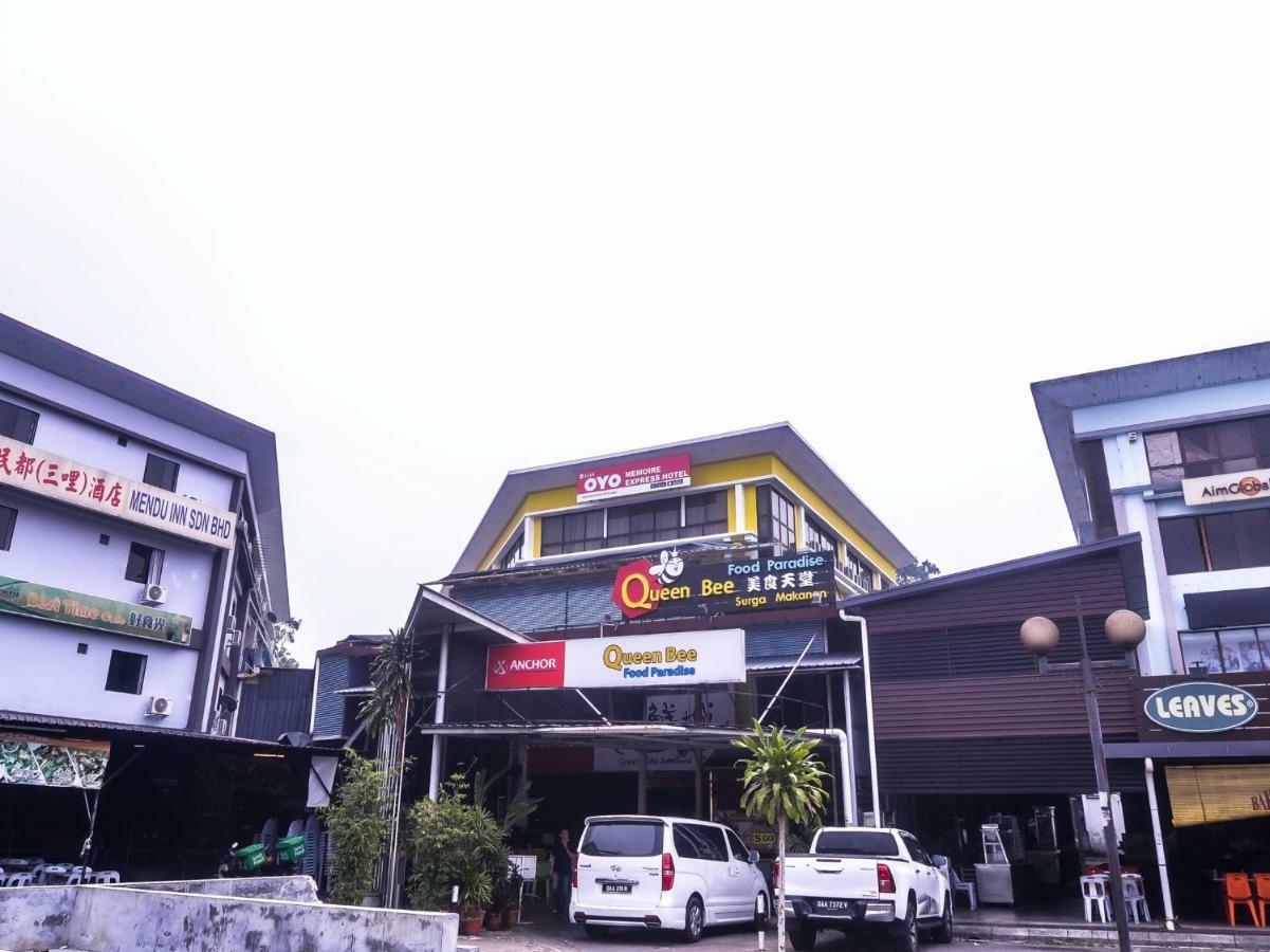 Oyo 1119 Memoire Express Hotel Kuching Exteriér fotografie